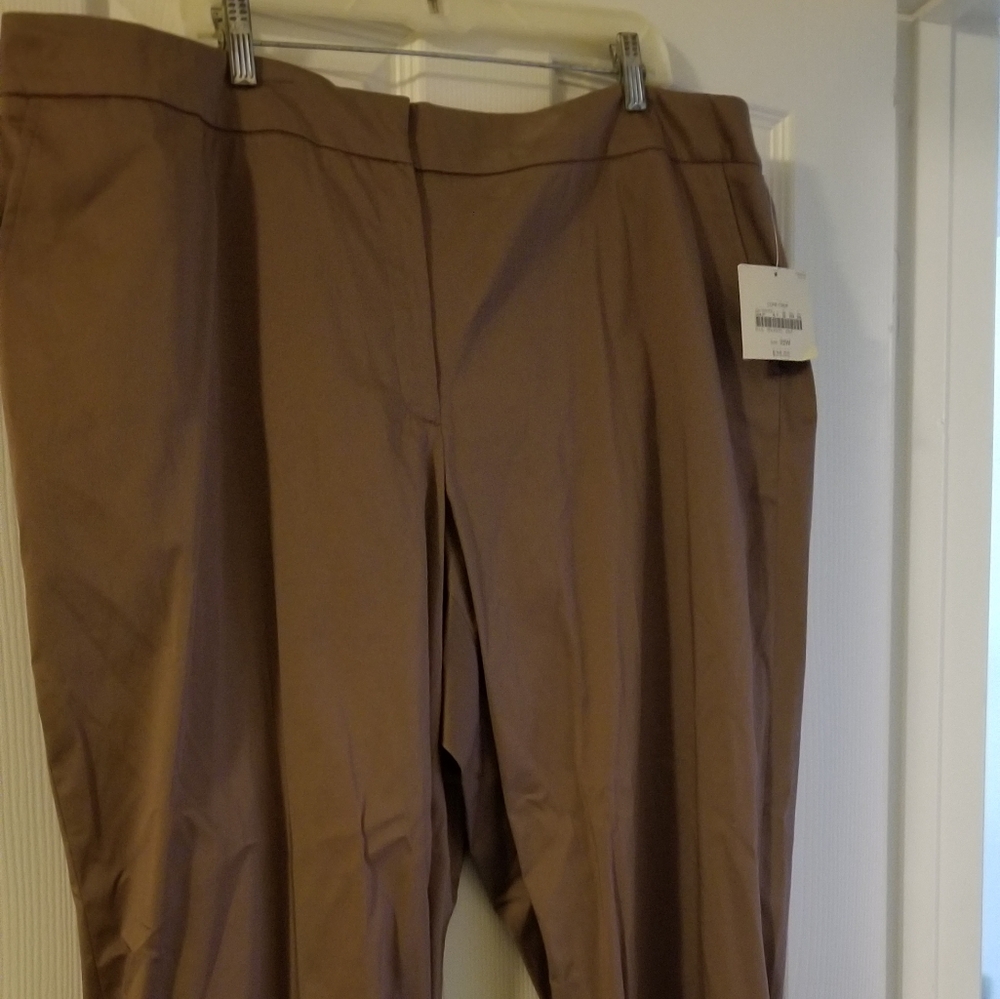 Capri Pants